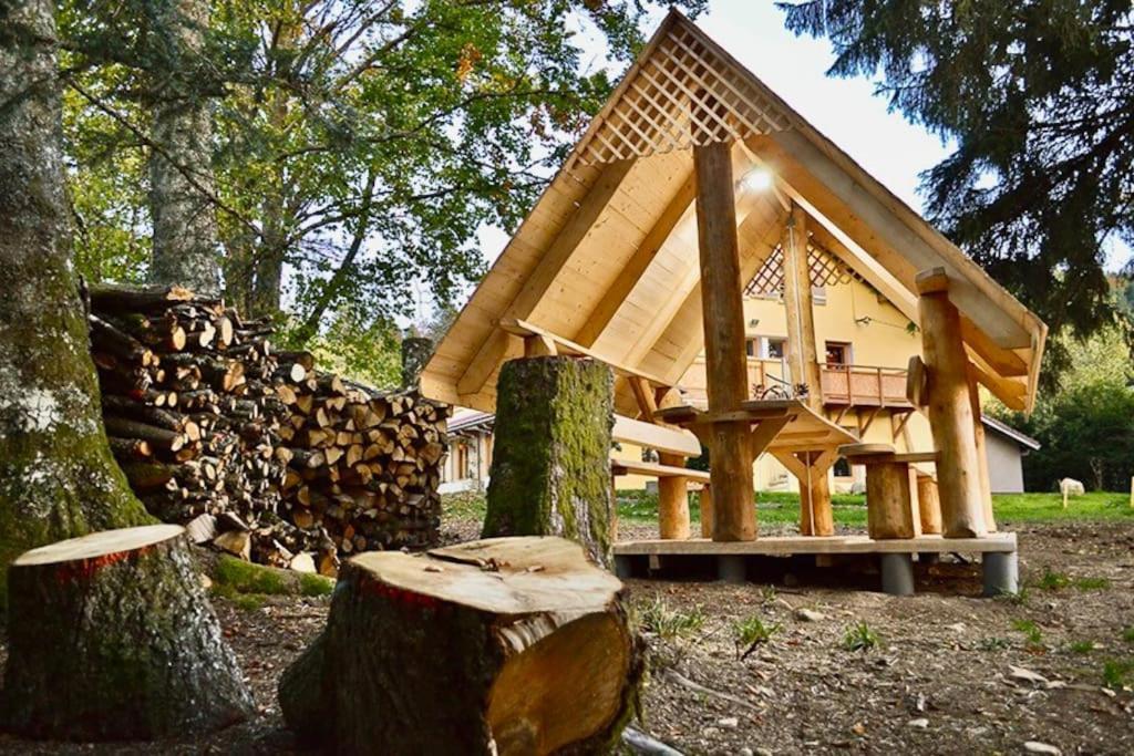 Le Petit Loup, Appartement Neuf Avec Jardin Gerbépal Esterno foto